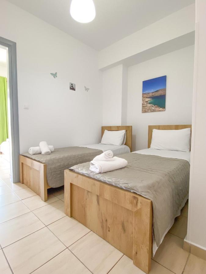 Acta'S Rooms Himarë Exteriér fotografie
