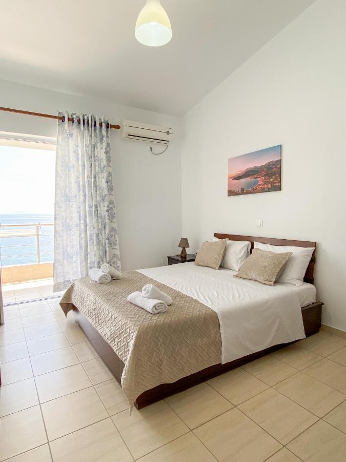 Acta'S Rooms Himarë Exteriér fotografie