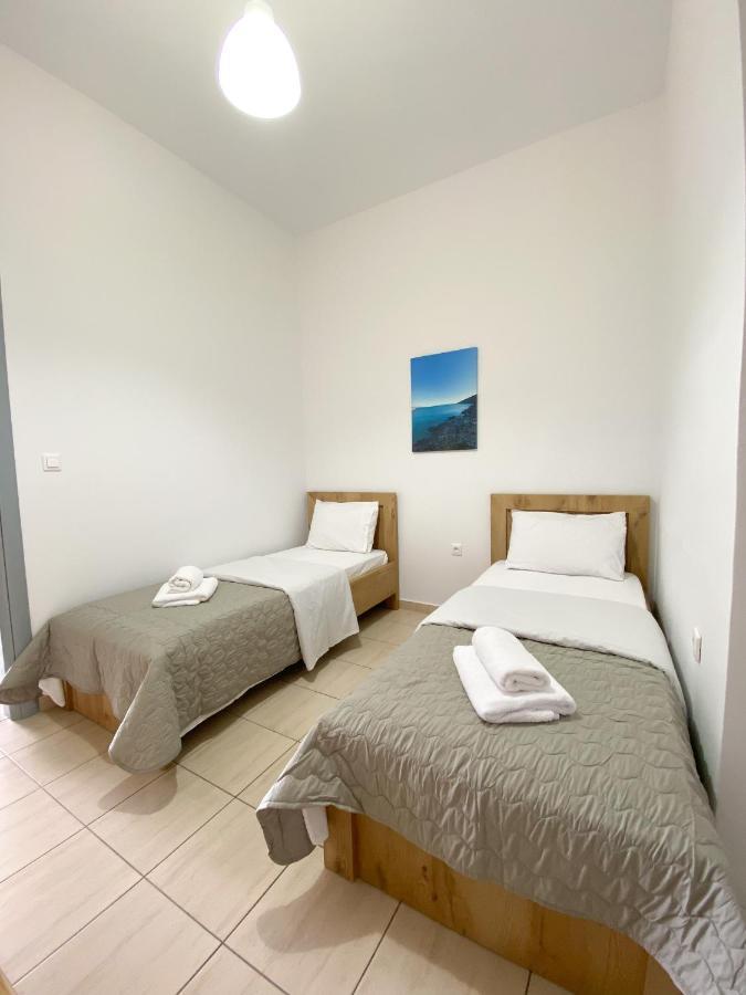 Acta'S Rooms Himarë Exteriér fotografie